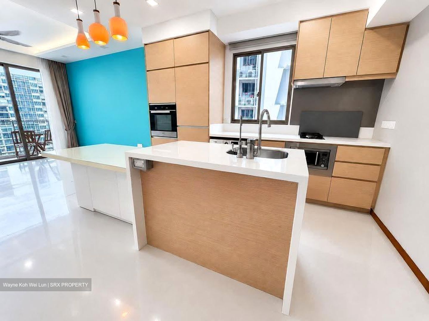 Waterfront Gold (D16), Condominium #610393941